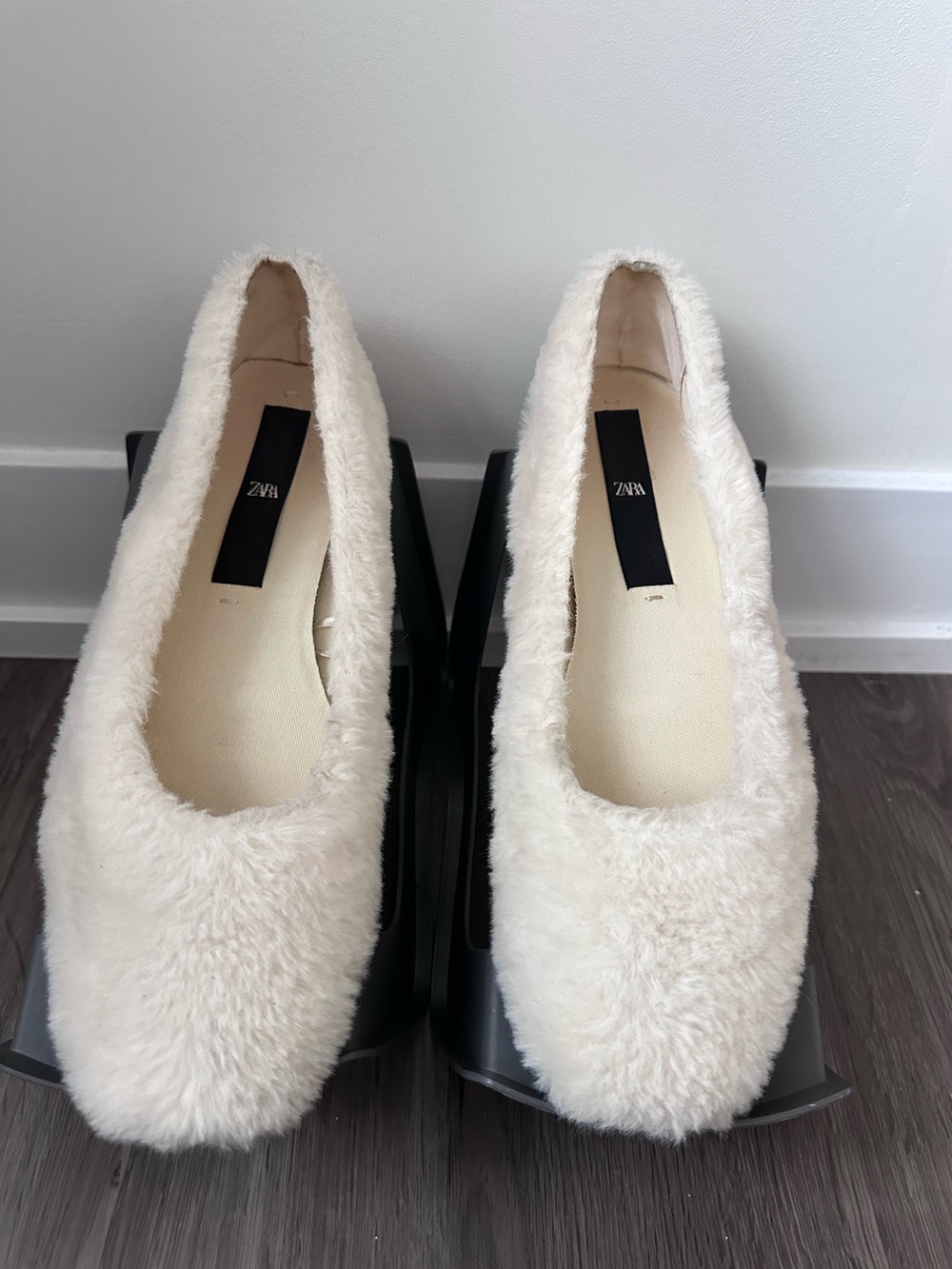 Zara Fluffy shoes